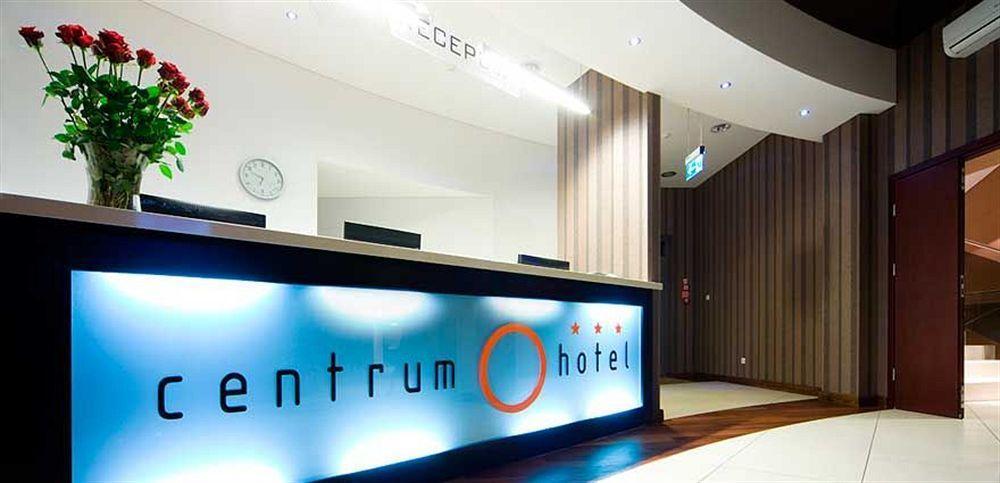 Hotel Centrum Квидзин Екстериор снимка