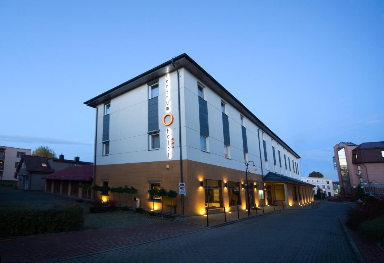 Hotel Centrum Квидзин Екстериор снимка
